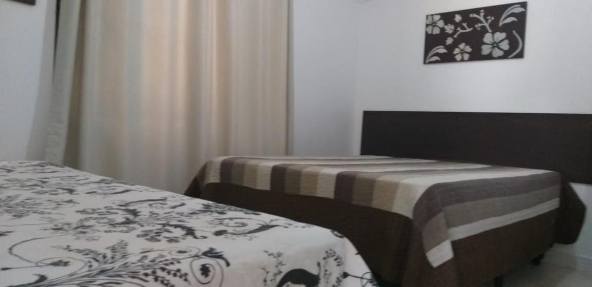 Вилла Casa 02 Dorm Na Rua Salmao Бомбиньяс Экстерьер фото