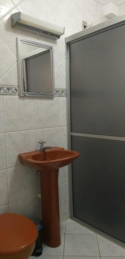 Вилла Casa 02 Dorm Na Rua Salmao Бомбиньяс Экстерьер фото